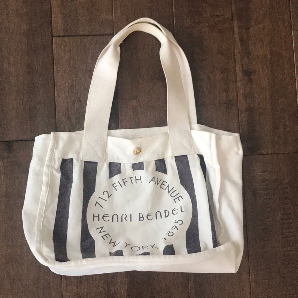 Henri Bendel 100% authentic beach bag